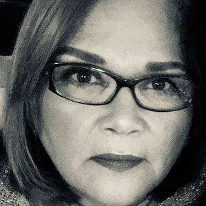 Meet your Posher, Beatriz